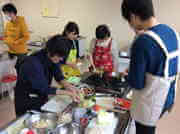 お料理企画初の「鍋パーティー」開催でした！